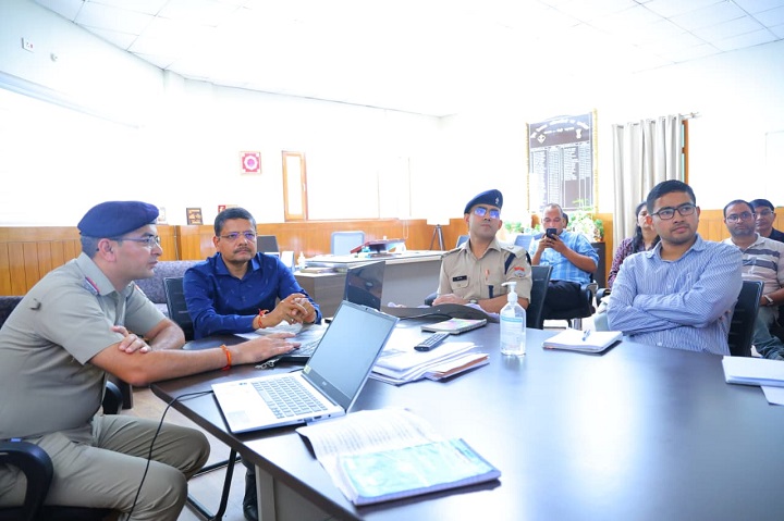 मुख्य विकास 1