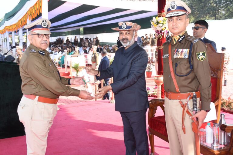 87d98a86-c0bf-4b02-9f24-4a4761a7947c