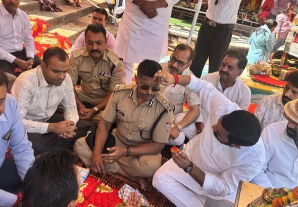 Screenshot_20260418_225838_Facebook