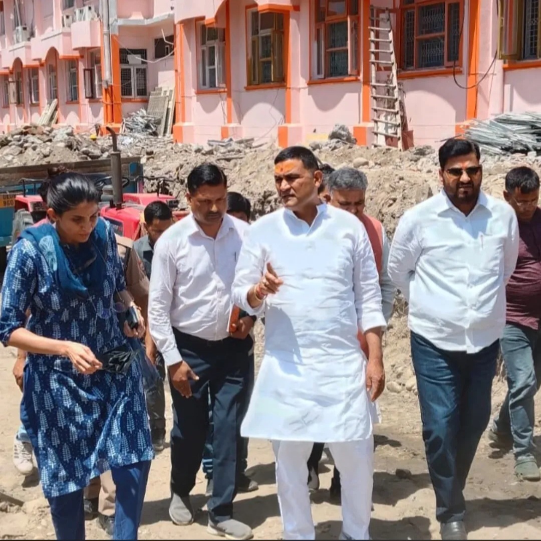 Screenshot_20260422_221856_Facebook